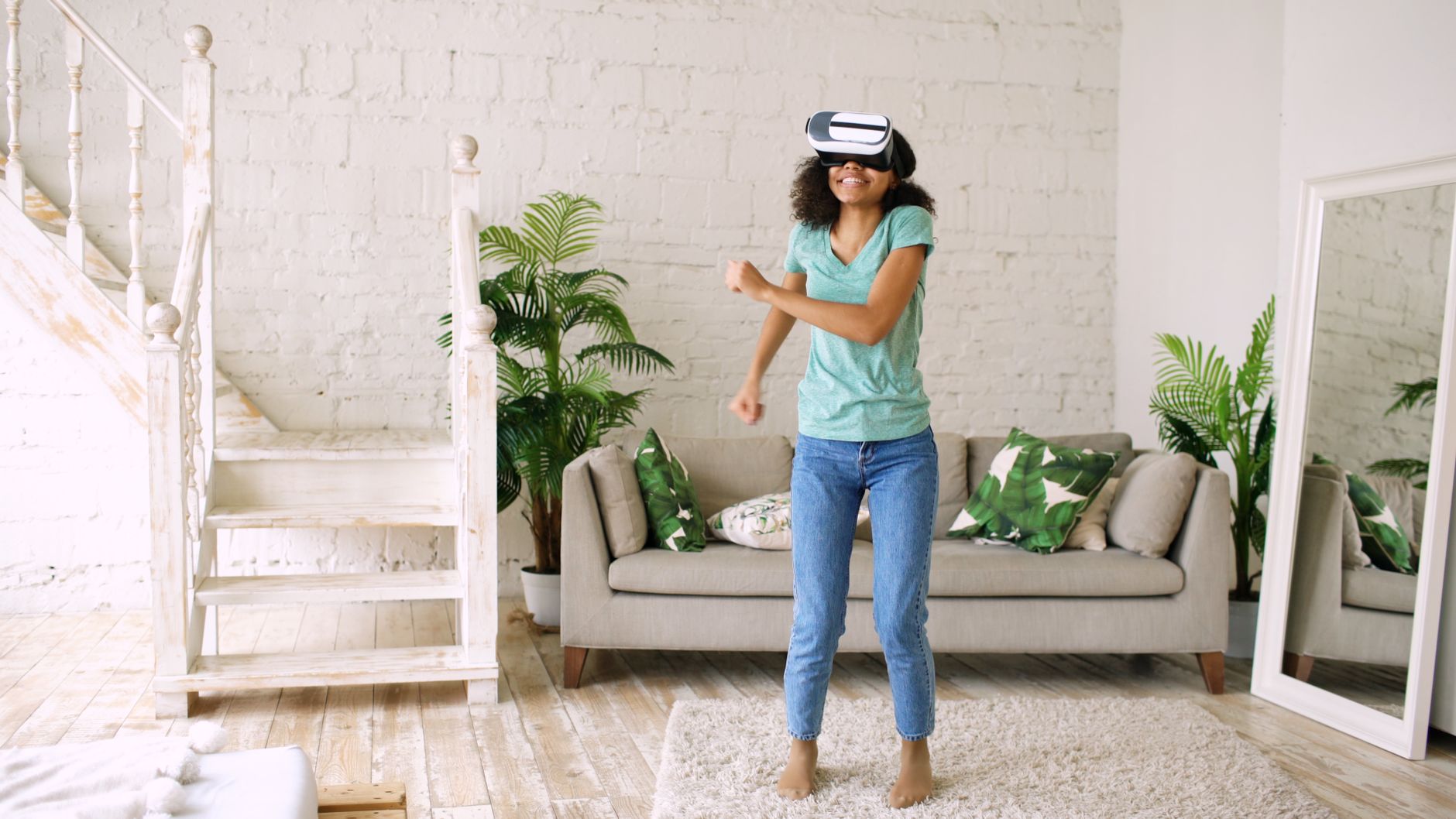 Virtual Tours & AR in Travel Bookings: Agency Game-Changer 2026